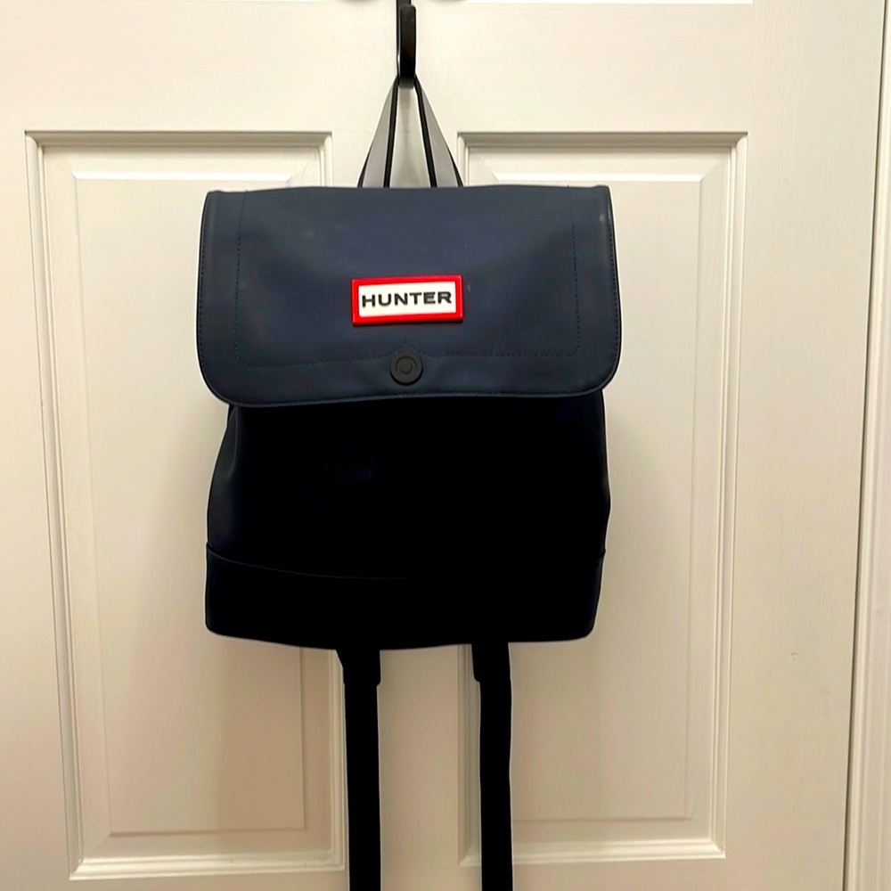 Hunter - Navy Blue Small Backpack